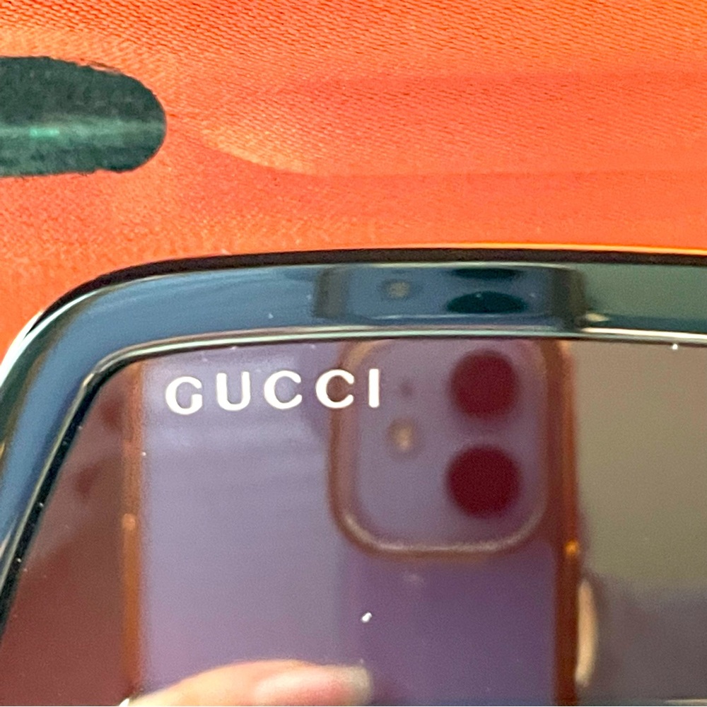 New Gucci Sunglasses - Picture 4 of 16